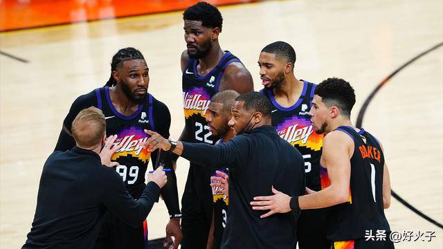 NBA总决赛大战再起，湖人击败热火晋级决赛